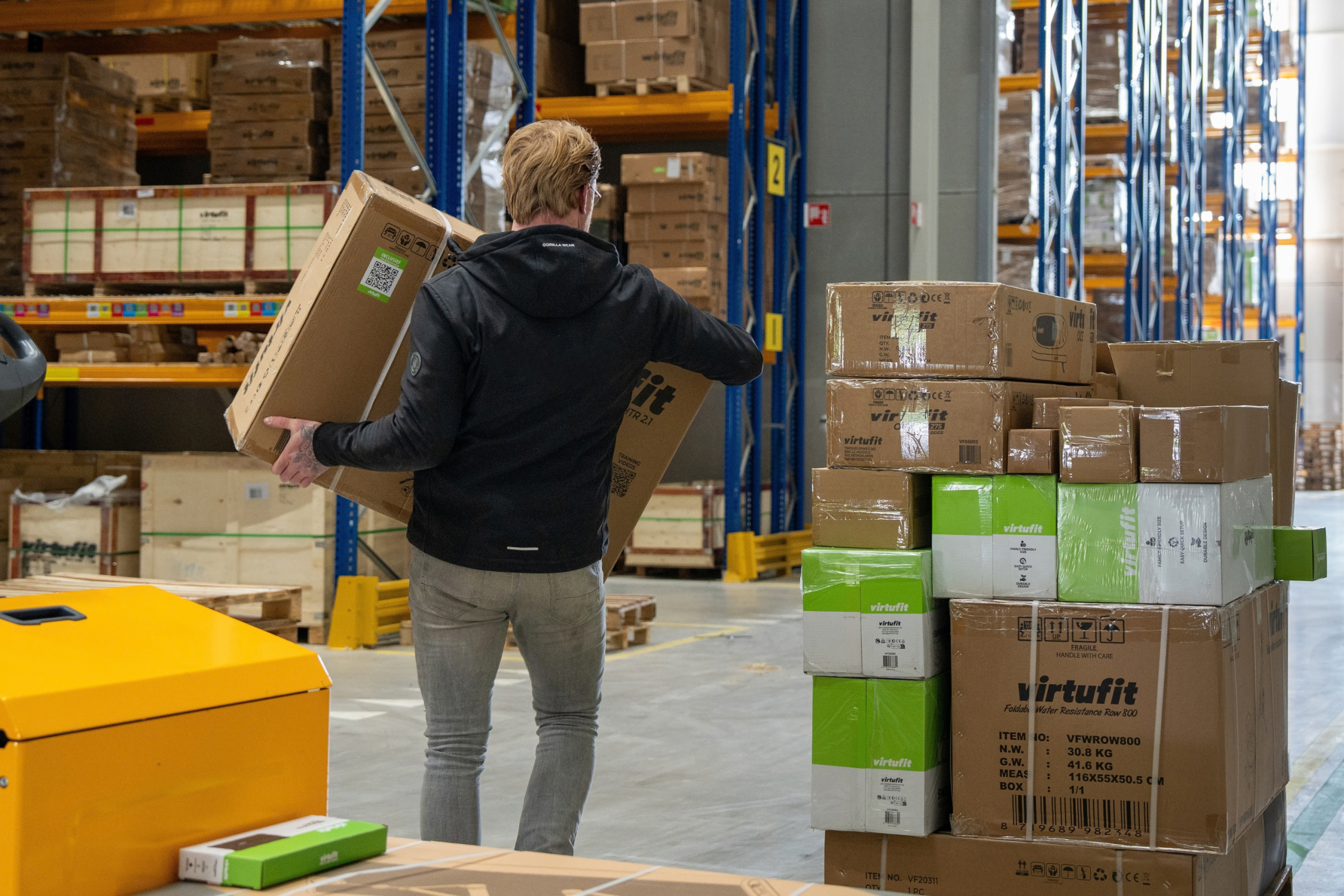 Stan, warehouse